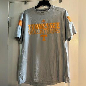 Men’s Adidas Tennesse Volunteers Climalite Shirt.  Size Medium. Grey/Orange